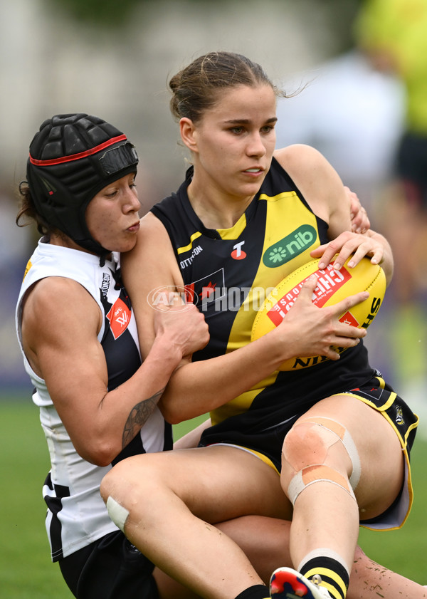 AFLW 2024 Round 06 - Richmond v Collingwood - A-55098354