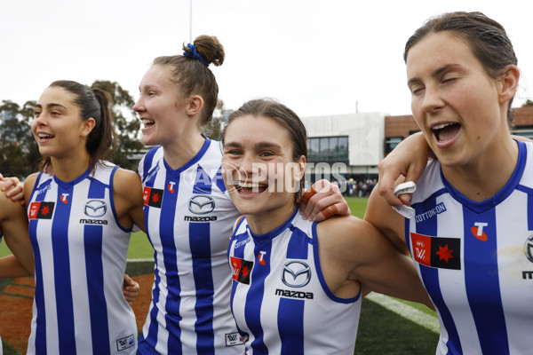 AFLW 2024 Round 06 - North Melbourne v Western Bulldogs - A-55098420