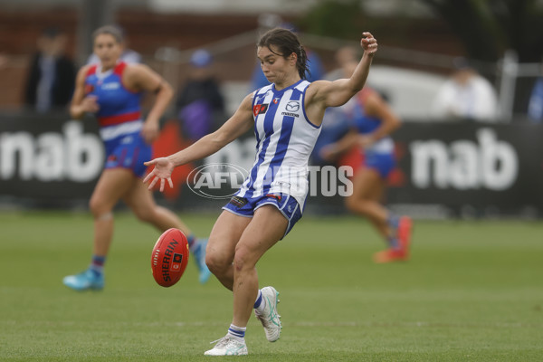 AFLW 2024 Round 06 - North Melbourne v Western Bulldogs - A-55098426