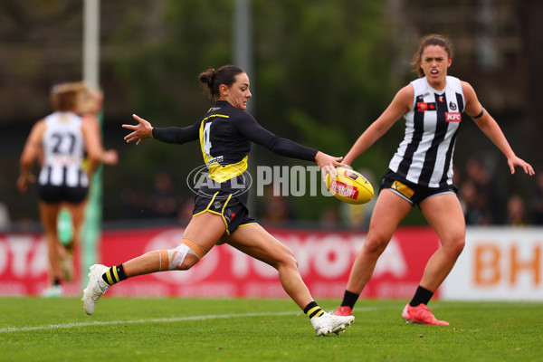 AFLW 2024 Round 06 - Richmond v Collingwood - A-55099843