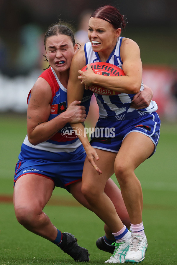 AFLW 2024 Round 06 - North Melbourne v Western Bulldogs - A-55099871