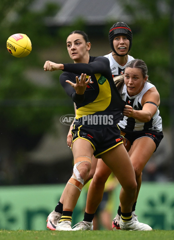 AFLW 2024 Round 06 - Richmond v Collingwood - A-55099888