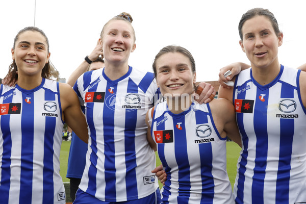 AFLW 2024 Round 06 - North Melbourne v Western Bulldogs - A-55099892