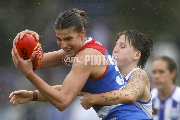 AFLW 2024 Round 06 - North Melbourne v Western Bulldogs - A-55099904