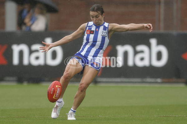 AFLW 2024 Round 06 - North Melbourne v Western Bulldogs - A-55101271