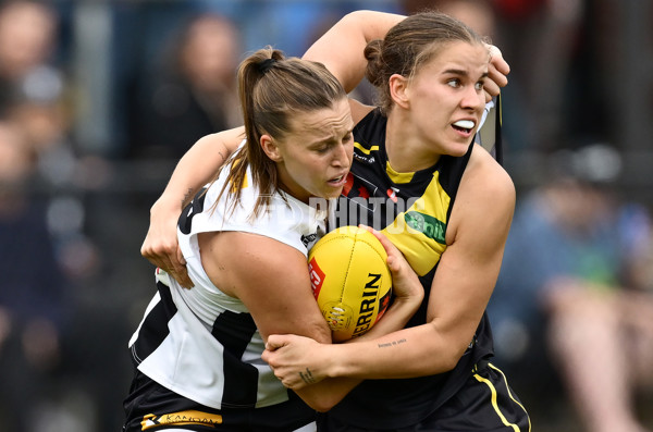 AFLW 2024 Round 06 - Richmond v Collingwood - A-55101299