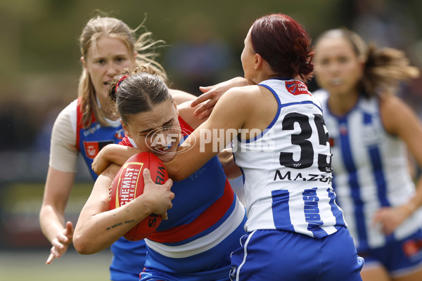 AFLW 2024 Round 06 - North Melbourne v Western Bulldogs - A-55102885