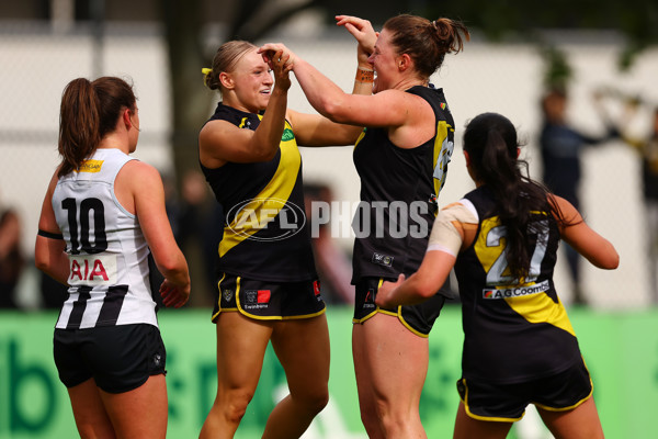 AFLW 2024 Round 06 - Richmond v Collingwood - A-55102895