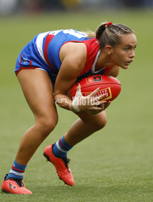 AFLW 2024 Round 06 - North Melbourne v Western Bulldogs - A-55102911