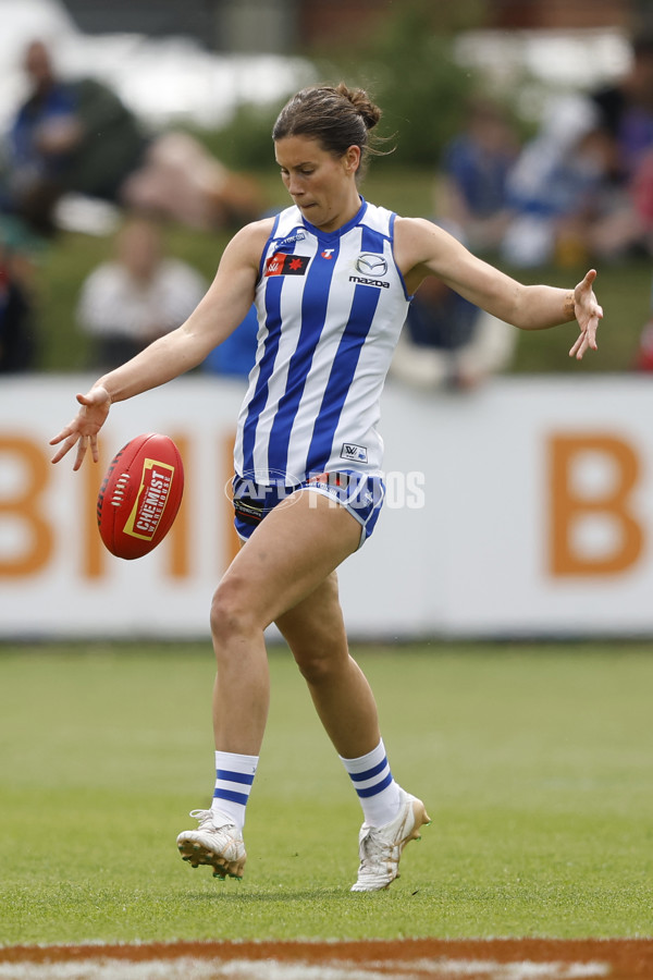 AFLW 2024 Round 06 - North Melbourne v Western Bulldogs - A-55102936