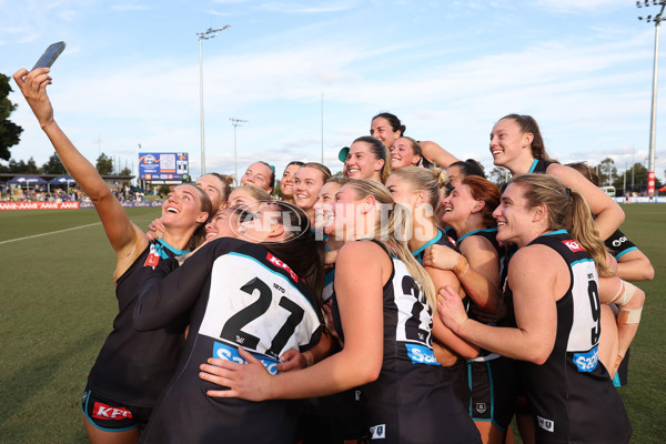 AFLW 2024 Round 06 - West Coast v Port Adelaide - A-55109805