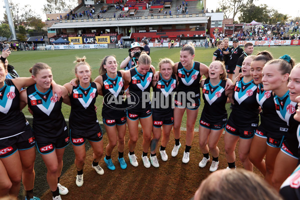 AFLW 2024 Round 06 - West Coast v Port Adelaide - A-55109808