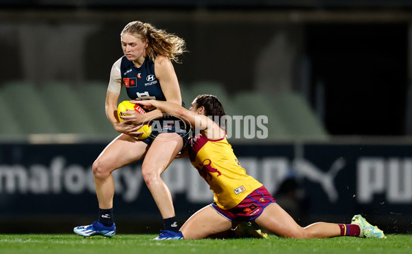 AFLW 2024 Round 06 - Carlton v Brisbane - A-55111653