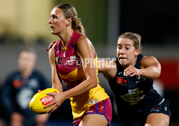 AFLW 2024 Round 06 - Carlton v Brisbane - A-55112294