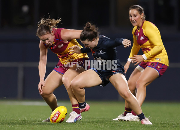 AFLW 2024 Round 06 - Carlton v Brisbane - A-55112347