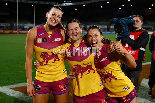 AFLW 2024 Round 06 - Carlton v Brisbane - A-55117391