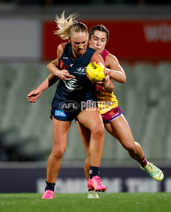 AFLW 2024 Round 06 - Carlton v Brisbane - A-55117393