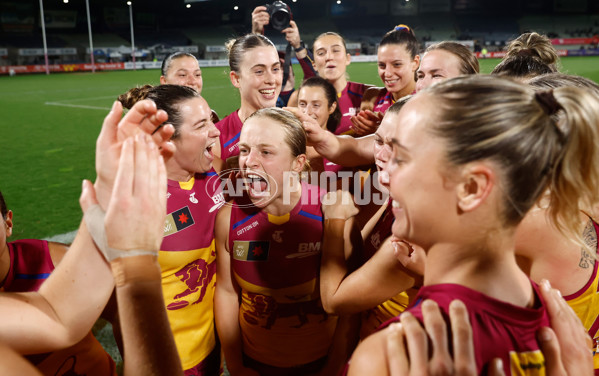 AFLW 2024 Round 06 - Carlton v Brisbane - A-55117401