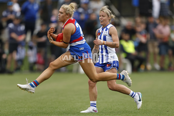 AFLW 2024 Round 06 - North Melbourne v Western Bulldogs - A-55119977