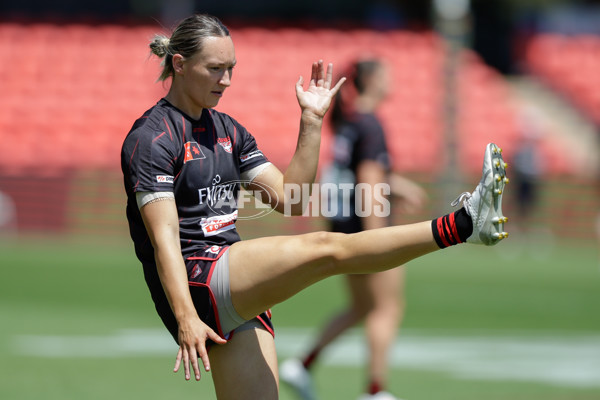AFLW 2024 Round 06 - Gold Coast v Essendon - A-55123870