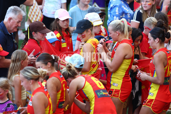 AFLW 2024 Round 06 - Gold Coast v Essendon - A-55132349