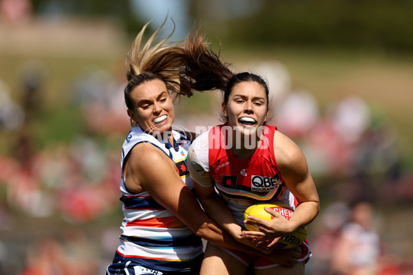 AFLW 2024 Round 06 - Sydney v Geelong - A-55134105