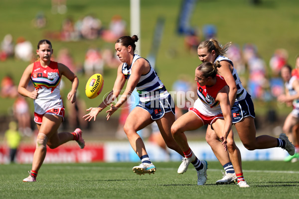 AFLW 2024 Round 06 - Sydney v Geelong - A-55134130