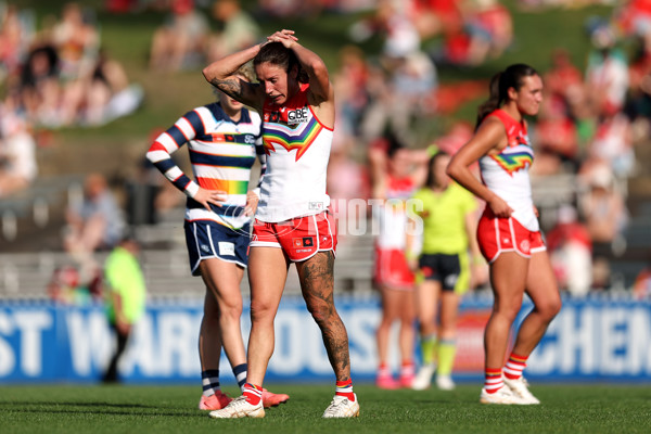 AFLW 2024 Round 06 - Sydney v Geelong - A-55144940