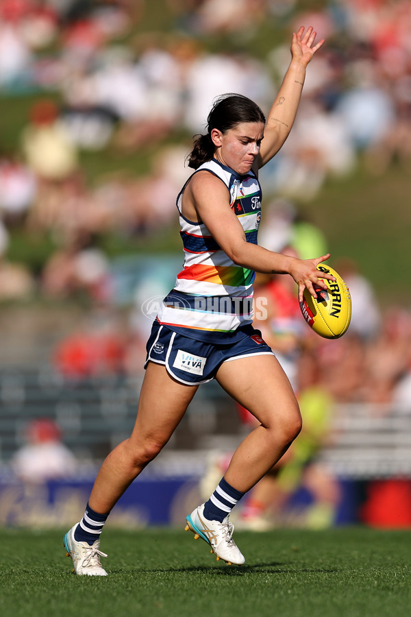 AFLW 2024 Round 06 - Sydney v Geelong - A-55144950