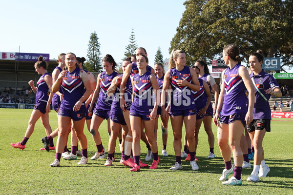 AFLW 2024 Round 06 - Fremantle v Hawthorn - A-55147625