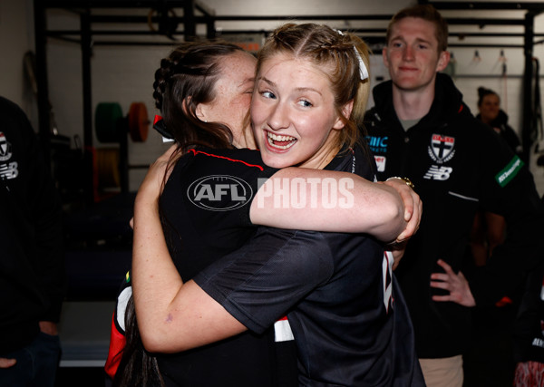 AFLW 2024 Round 07 - St Kilda v GWS - A-55203449