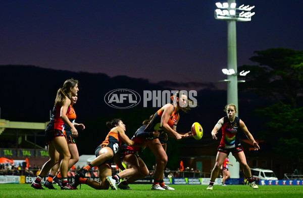 AFLW 2024 Round 07 - St Kilda v GWS - A-55208983