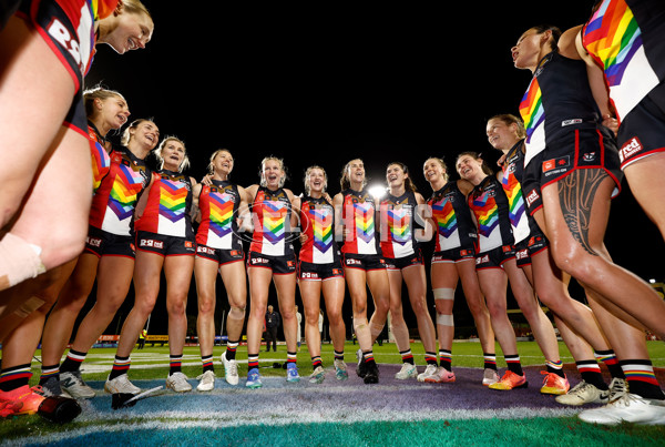 AFLW 2024 Round 07 - St Kilda v GWS - A-55209019