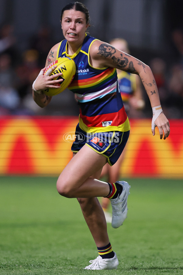 AFLW 2024 Round 07 - Adelaide v Melbourne - A-55214412