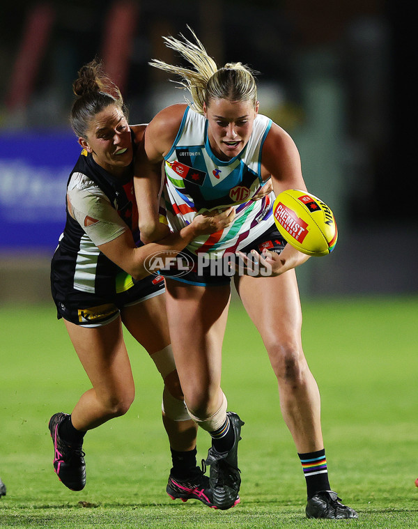 AFLW 2024 Round 07 - Port Adelaide v Collingwood - A-55221668