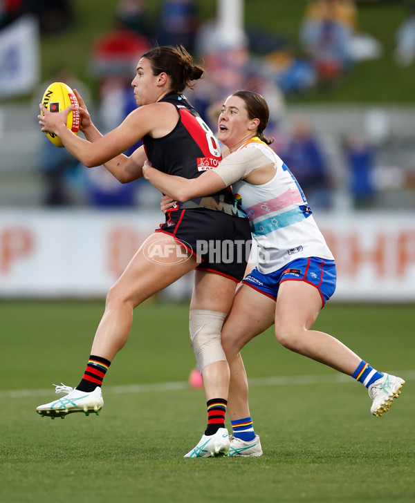 AFLW 2024 Round 07 - Western Bulldogs v Essendon - A-55226824