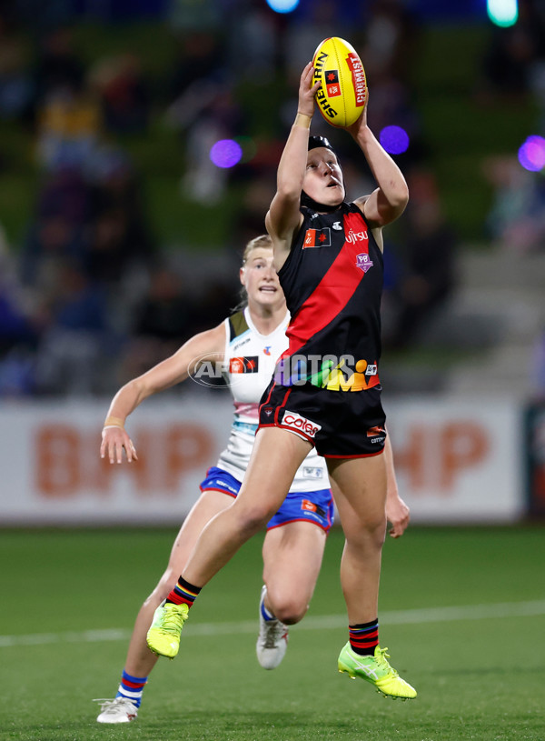 AFLW 2024 Round 07 - Western Bulldogs v Essendon - A-55226859