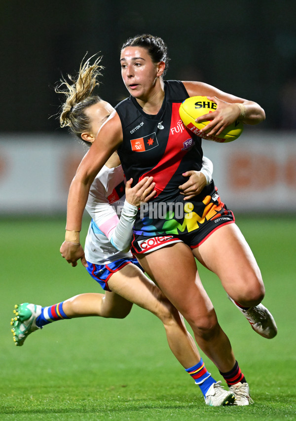 AFLW 2024 Round 07 - Western Bulldogs v Essendon - A-55229247