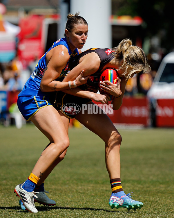 AFLW 2024 Round 07 - Hawthorn v West Coast - A-55232936