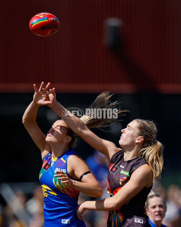 AFLW 2024 Round 07 - Hawthorn v West Coast - A-55236596