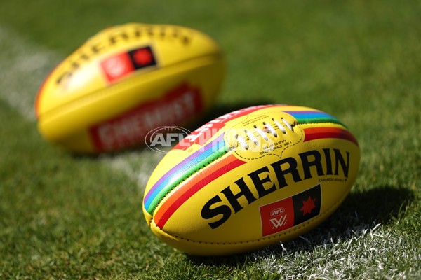 AFLW 2024 Round 07 - Richmond v Geelong - A-55239548