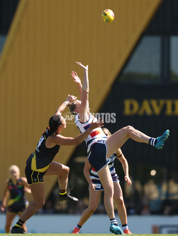 AFLW 2024 Round 07 - Richmond v Geelong - A-55239579