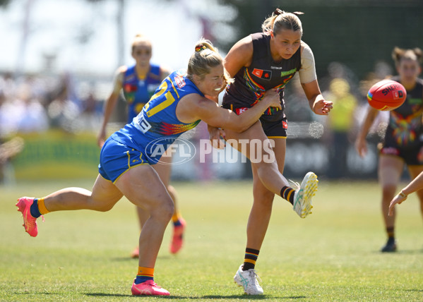 AFLW 2024 Round 07 - Hawthorn v West Coast - A-55239606