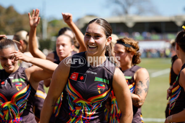 AFLW 2024 Round 07 - Hawthorn v West Coast - A-55239617