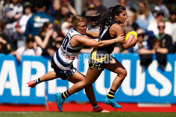 AFLW 2024 Round 07 - Richmond v Geelong - A-55241153