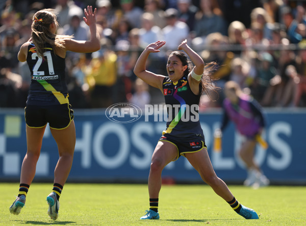AFLW 2024 Round 07 - Richmond v Geelong - A-55243804