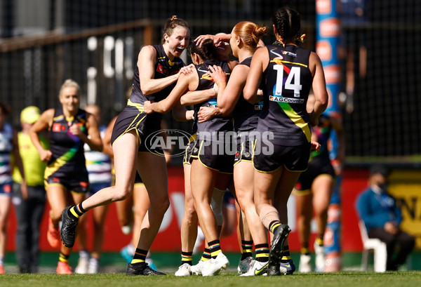 AFLW 2024 Round 07 - Richmond v Geelong - A-55243823