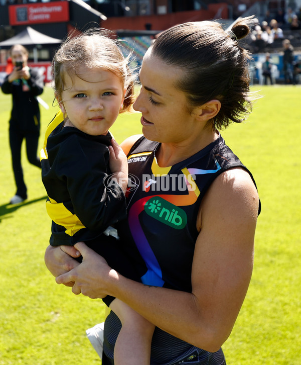 AFLW 2024 Round 07 - Richmond v Geelong - A-55243847