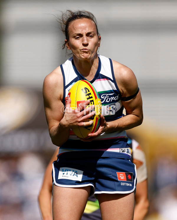 AFLW 2024 Round 07 - Richmond v Geelong - A-55245186