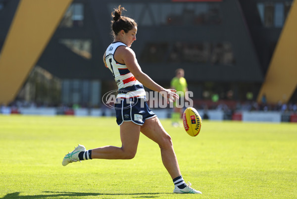 AFLW 2024 Round 07 - Richmond v Geelong - A-55245258